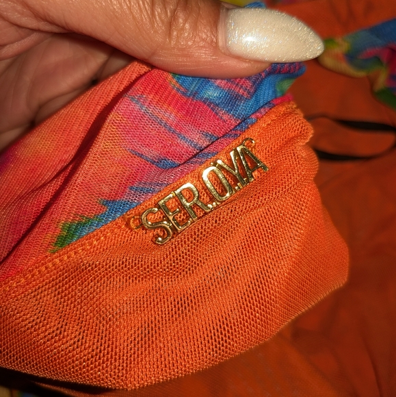 13. SER.O.YA IMANI CUTOUT MIDI DRESS IN ABSTRACT PALM - Picture 7 of 9